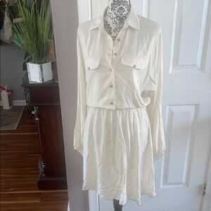Dzarm linen Cream Shirt Dress